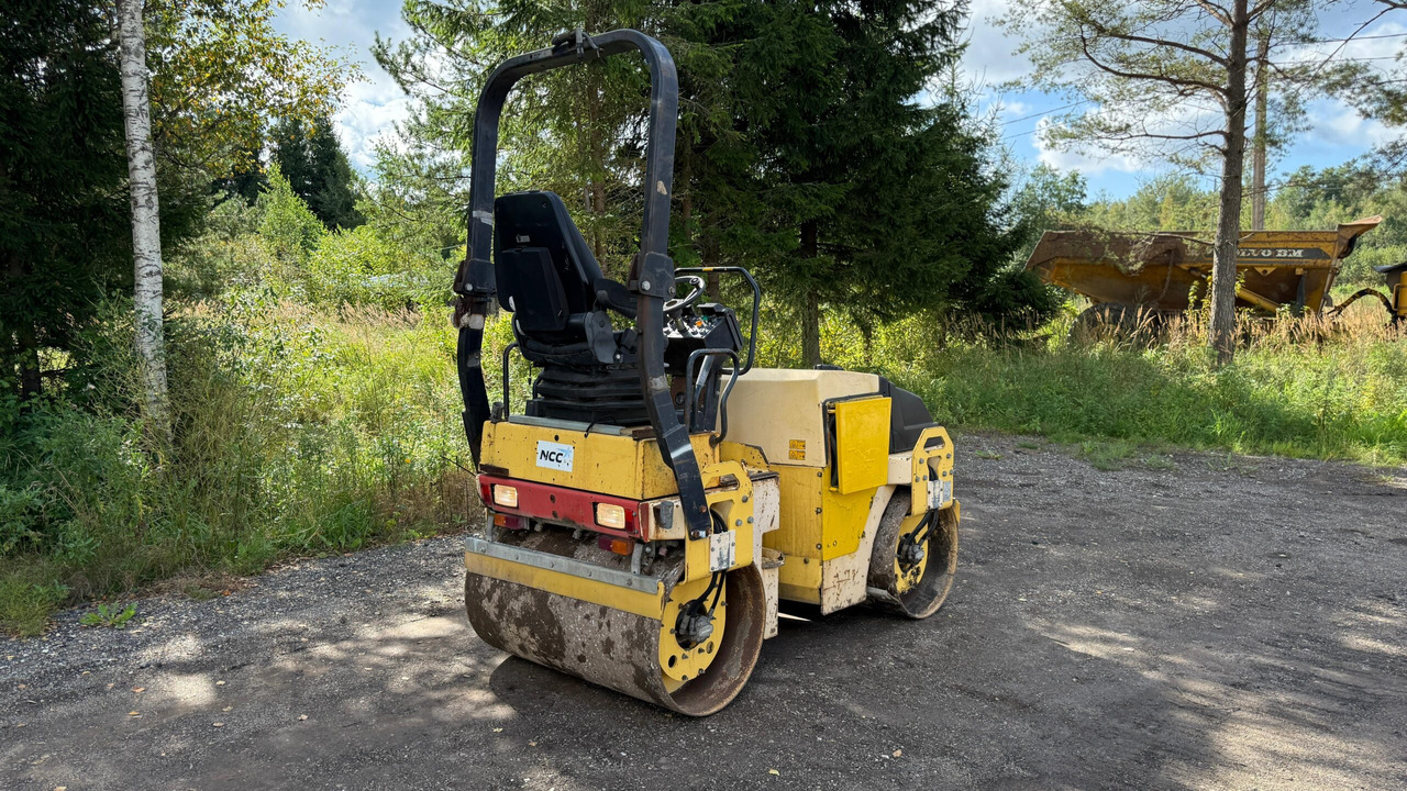 Dynapac CC122 - Road roller: picture 4 Dynapac CC122 - Road roller: picture 4