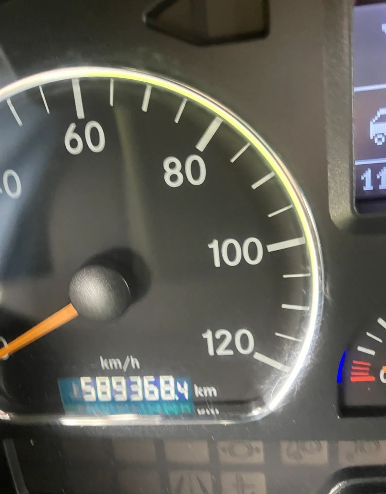 Cab chassis truck Mercedes-Benz Mercedes Axor 1829  Rama do zabudowy kiper beczka hakowiec laweta: picture 6 Cab chassis truck Mercedes-Benz Mercedes Axor 1829  Rama do zabudowy kiper beczka hakowiec laweta: picture 6