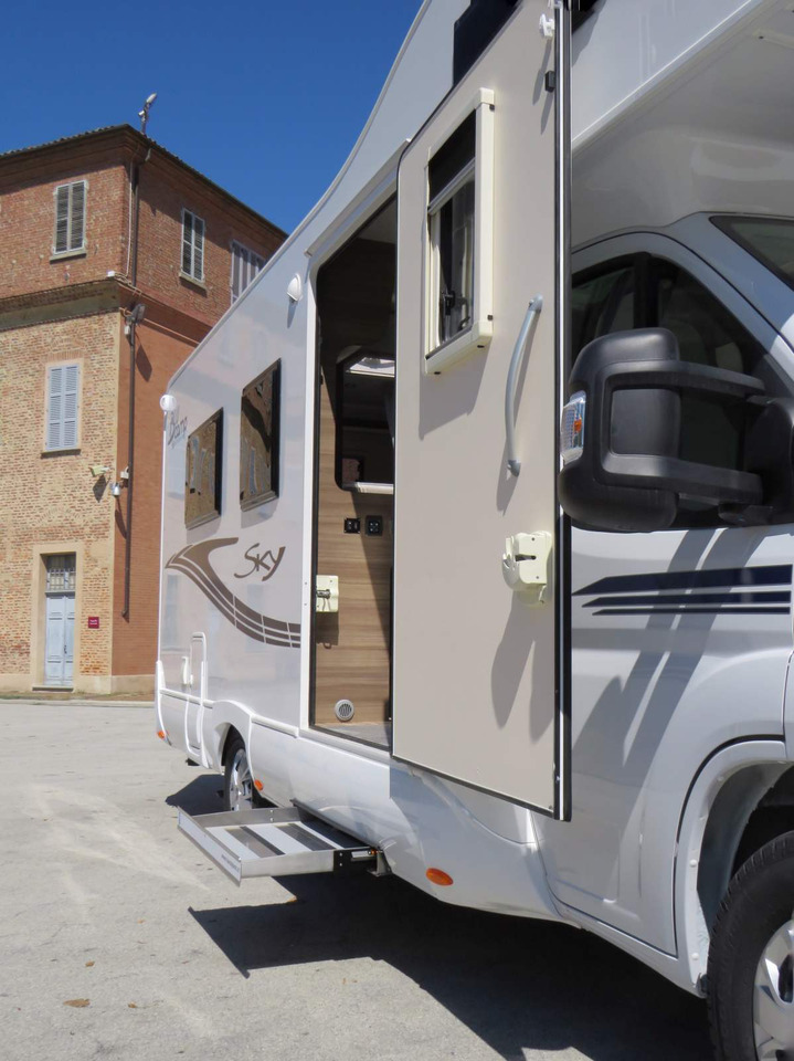 Fiat Ducato - Camper: picture 2 Fiat Ducato - Camper: picture 2