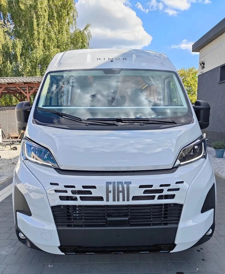 Fiat Ducato Rimor Horus 45 NEW AUTOMAT Grau Truma Diesel Lampen FULL LED 4-Sitzer - Camper van: picture 2 Fiat Ducato Rimor Horus 45 NEW AUTOMAT Grau Truma Diesel Lampen FULL LED 4-Sitzer - Camper van: picture 2