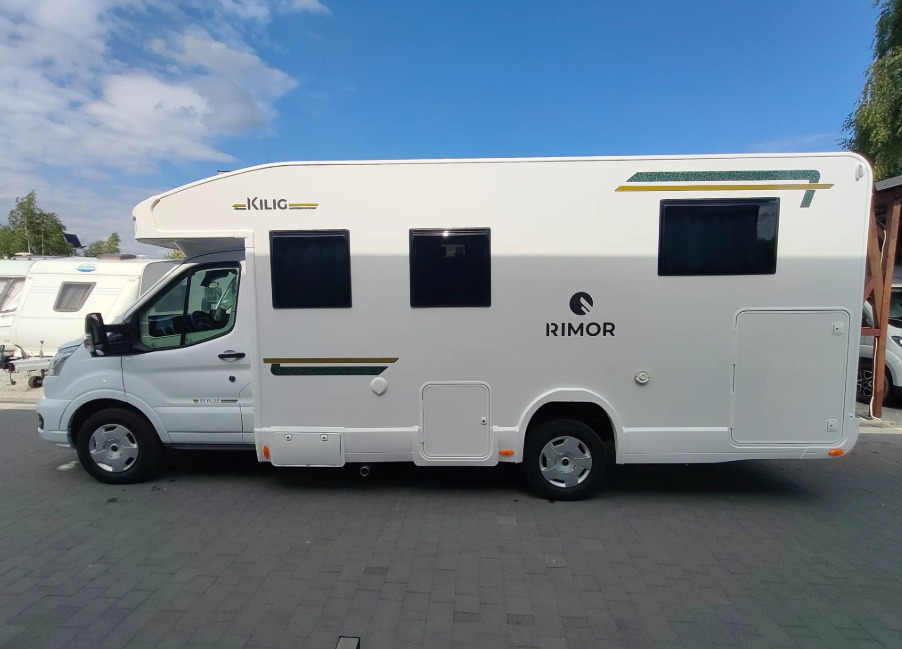 RIMOR Rimor KILIG 95 Plus NEW Retrofitted 5 Passenger Winter Camera Navigation - Camper van: picture 3 RIMOR Rimor KILIG 95 Plus NEW Retrofitted 5 Passenger Winter Camera Navigation - Camper van: picture 3