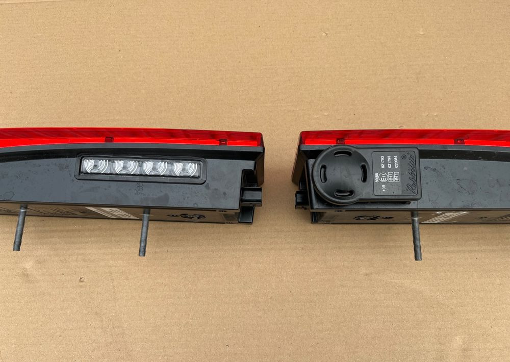 Lampa tylna LED Mercedes Actros MP5 MP 5 jak NOWA - Lights/ Lighting for Truck: picture 2 Lampa tylna LED Mercedes Actros MP5 MP 5 jak NOWA - Lights/ Lighting for Truck: picture 2