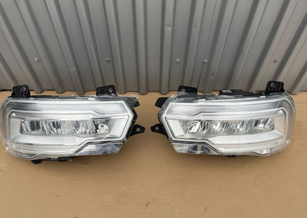 NOWE lampy LED DAF XG XG+ XF reflektor oryginał lampa NOWA - Lights/ Lighting for Truck: picture 1 NOWE lampy LED DAF XG XG+ XF reflektor oryginał lampa NOWA - Lights/ Lighting for Truck: picture 1