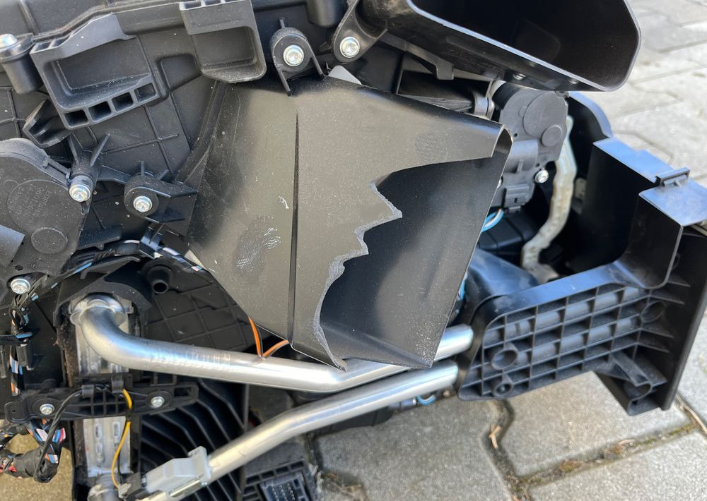Nagrzewnica DAF XF 106 euro 6 lift dmuchawa - Heating/ Ventilation for Truck: picture 5 Nagrzewnica DAF XF 106 euro 6 lift dmuchawa - Heating/ Ventilation for Truck: picture 5