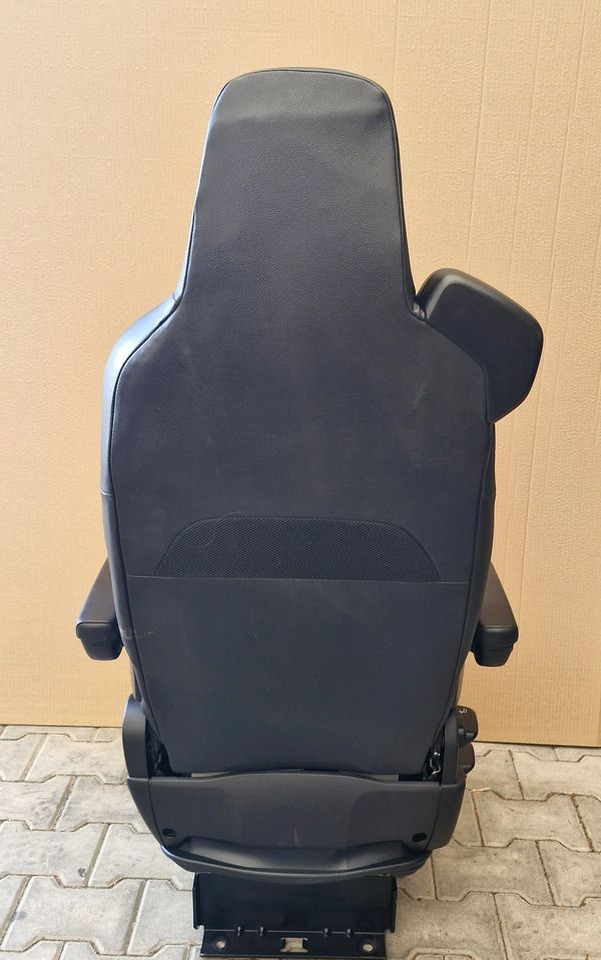 SCANIA R S FOTEL PASAŻERA - Seat: picture 2 SCANIA R S FOTEL PASAŻERA - Seat: picture 2