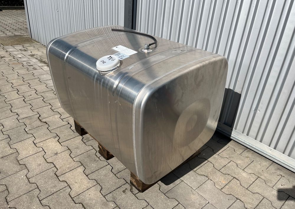 Zbiornik paliwa MAN TGX TGS 370 litrów bak - Fuel tank for Truck: picture 2 Zbiornik paliwa MAN TGX TGS 370 litrów bak - Fuel tank for Truck: picture 2