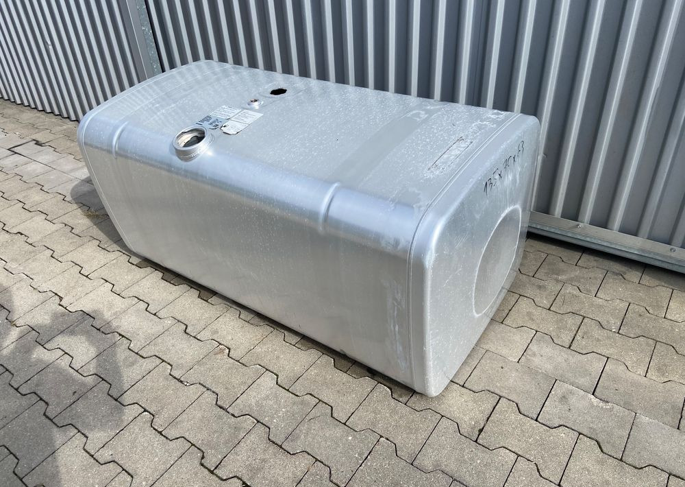 Zbiornik paliwa MAN TGX TGS 490 litrów bak - Fuel tank for Truck: picture 2 Zbiornik paliwa MAN TGX TGS 490 litrów bak - Fuel tank for Truck: picture 2