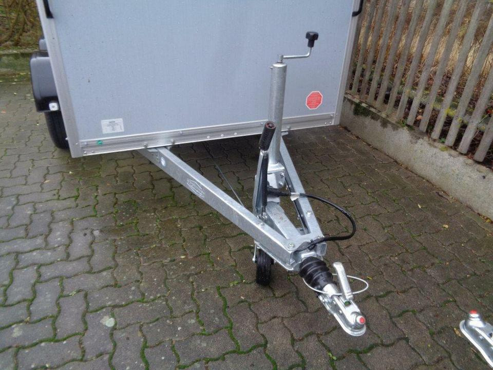 Böckmann PKW-Anhänger Koffer 2,0 to. Tandem, 100 km/h - Closed box trailer: picture 3 Böckmann PKW-Anhänger Koffer 2,0 to. Tandem, 100 km/h - Closed box trailer: picture 3