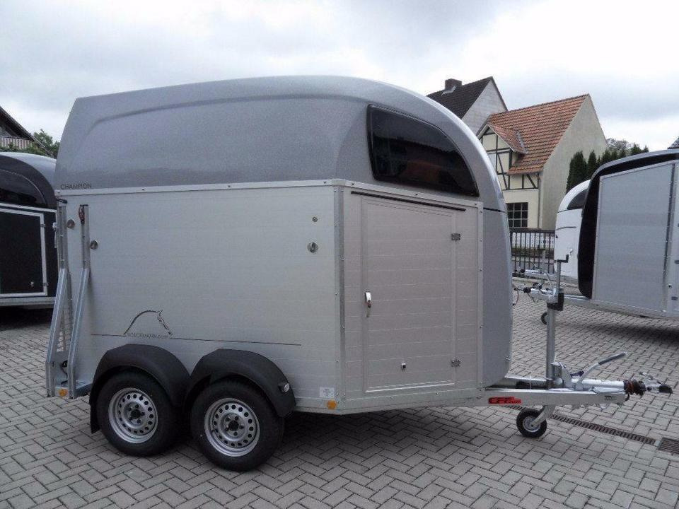 Horse trailer Böckmann Pferdeanhänger Champion R, Aluboden, Sattelkammer, 100km: picture 11