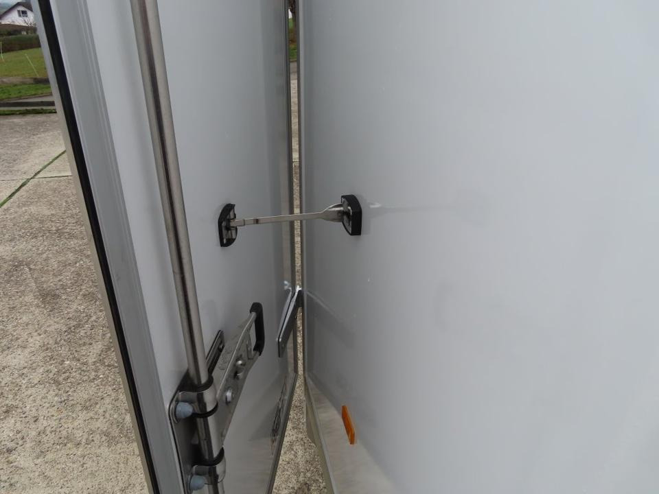 PKW Anhänger Koffer 2,6 to. Zurrleiste, 100 km/h  3,66x1,7m - Closed box trailer: picture 5 PKW Anhänger Koffer 2,6 to. Zurrleiste, 100 km/h  3,66x1,7m - Closed box trailer: picture 5