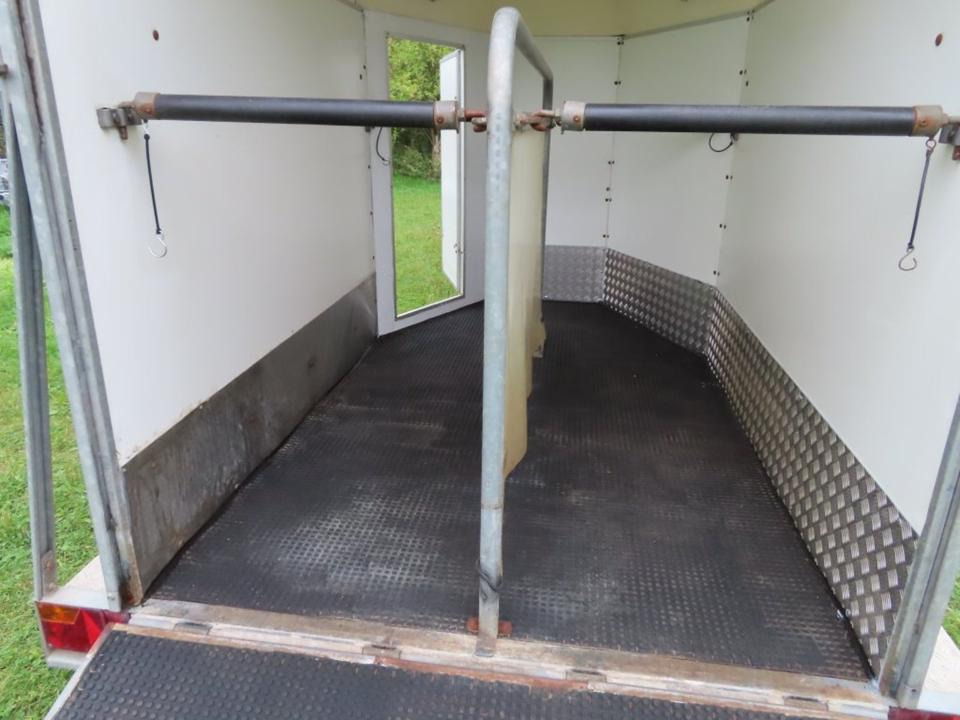 Vieh - Pferdeanhänger, PKW Anhänger, Henra, TÜV NEU - Horse trailer: picture 5 Vieh - Pferdeanhänger, PKW Anhänger, Henra, TÜV NEU - Horse trailer: picture 5
