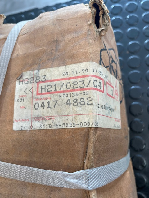 Deutz F2L1011 0417 4482/0417 6168 - Cylinder head for Construction machinery: picture 2 Deutz F2L1011 0417 4482/0417 6168 - Cylinder head for Construction machinery: picture 2