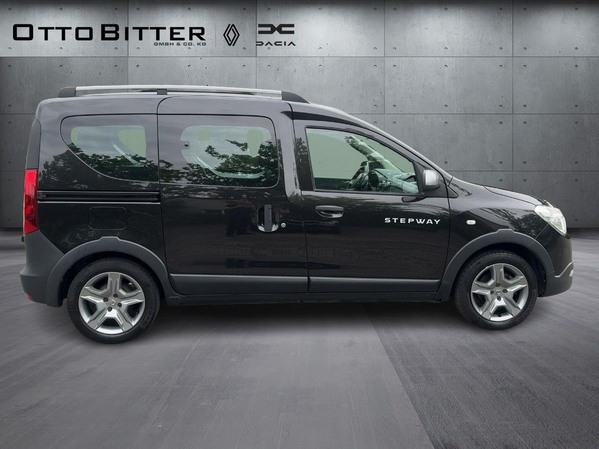 Dacia Dokker Stepway TCe130 ANHÄNGERKUPPLUNG/WINTERR - Passenger van: picture 5 Dacia Dokker Stepway TCe130 ANHÄNGERKUPPLUNG/WINTERR - Passenger van: picture 5