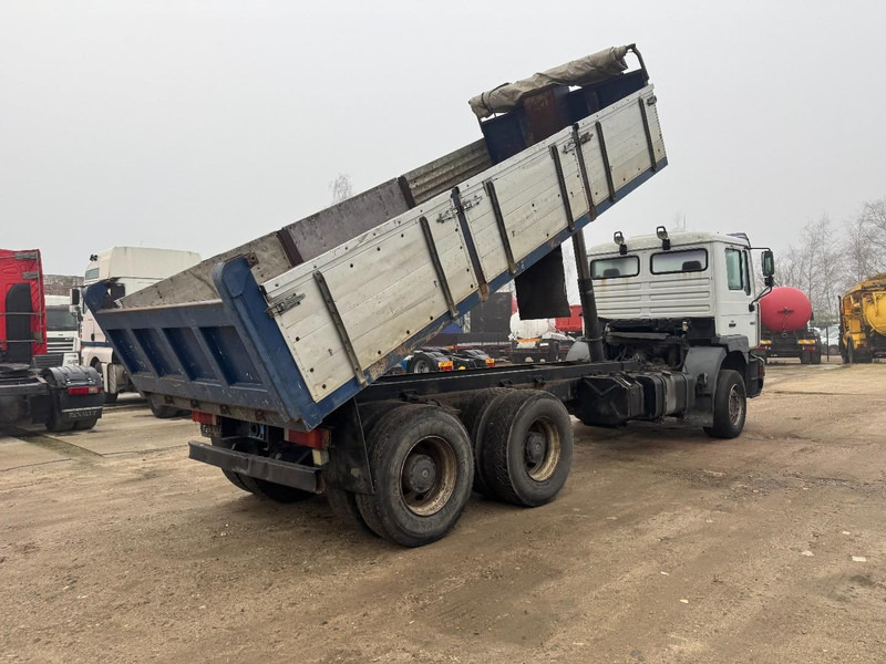 MAN 27.364 (BIG AXLE / STEEL SUSPENSION / 6 CYLINDER / 6X4 / 10 TIRES) - Tipper: picture 5 MAN 27.364 (BIG AXLE / STEEL SUSPENSION / 6 CYLINDER / 6X4 / 10 TIRES) - Tipper: picture 5