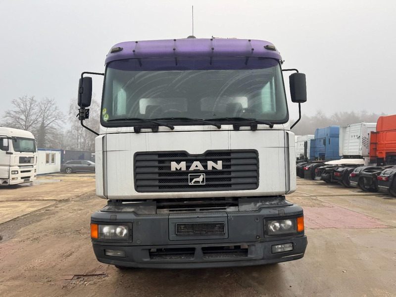 MAN 27.364 (BIG AXLE / STEEL SUSPENSION / 6 CYLINDER / 6X4 / 10 TIRES) - Tipper: picture 2 MAN 27.364 (BIG AXLE / STEEL SUSPENSION / 6 CYLINDER / 6X4 / 10 TIRES) - Tipper: picture 2