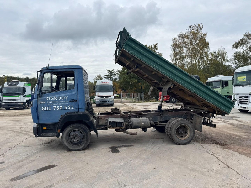 Tipper Mercedes-Benz SK 814 (6 CYLINDER / STEEL SUSPENSION / MANUAL PUMP / 3-SIDE TIPPER): picture 8 Tipper Mercedes-Benz SK 814 (6 CYLINDER / STEEL SUSPENSION / MANUAL PUMP / 3-SIDE TIPPER): picture 8