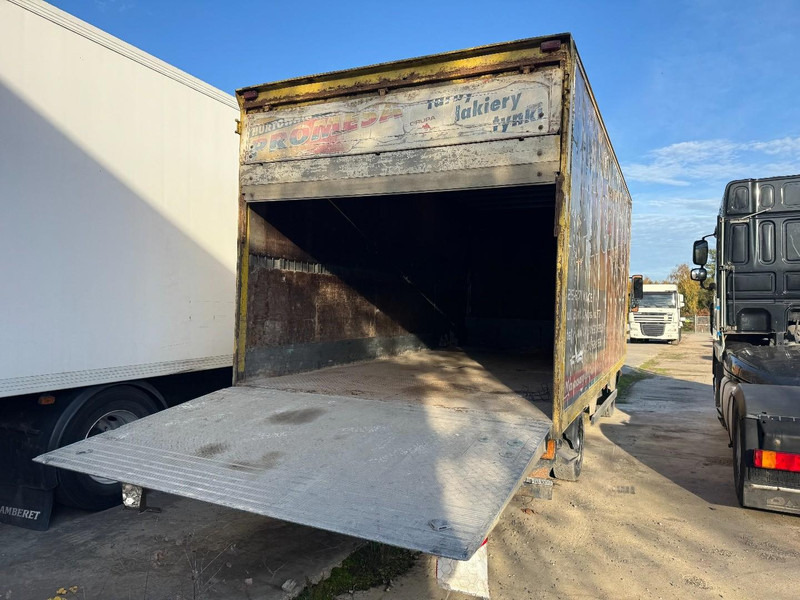 Box truck Mercedes-Benz SK 814 (STEEL SUSPENSION & MANUAL GEARBOX / SUSPENSION LAMES & BOITE MANUELLE): picture 14 Box truck Mercedes-Benz SK 814 (STEEL SUSPENSION & MANUAL GEARBOX / SUSPENSION LAMES & BOITE MANUELLE): picture 14