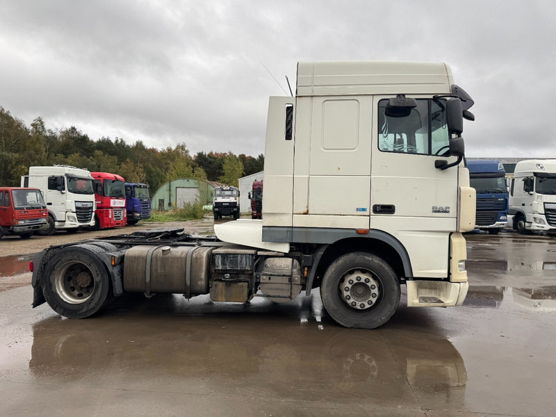 DAF 105 XF 460 Space Cab (MANUAL GEARBOX / BOITE MANUELLE) - Tractor unit: picture 4 DAF 105 XF 460 Space Cab (MANUAL GEARBOX / BOITE MANUELLE) - Tractor unit: picture 4