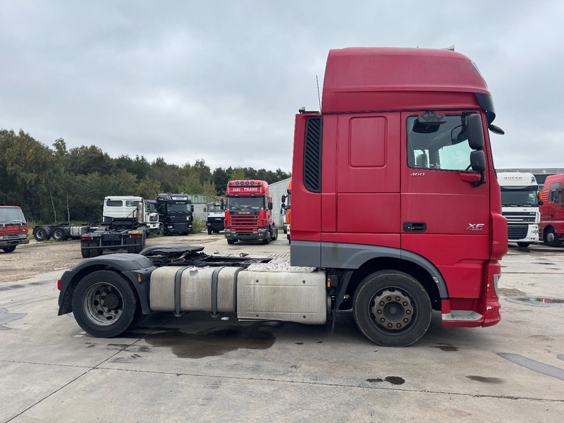 DAF XF 460 Super Space Cab (MANUAL GEARBOX / BOITE MANUELLE) - Tractor unit: picture 4 DAF XF 460 Super Space Cab (MANUAL GEARBOX / BOITE MANUELLE) - Tractor unit: picture 4