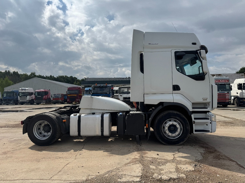 Renault Premium 450 DXI (MANUAL GEARBOX / BOITE MANUELLE / PERFECT CONDITION) - Tractor unit: picture 4 Renault Premium 450 DXI (MANUAL GEARBOX / BOITE MANUELLE / PERFECT CONDITION) - Tractor unit: picture 4