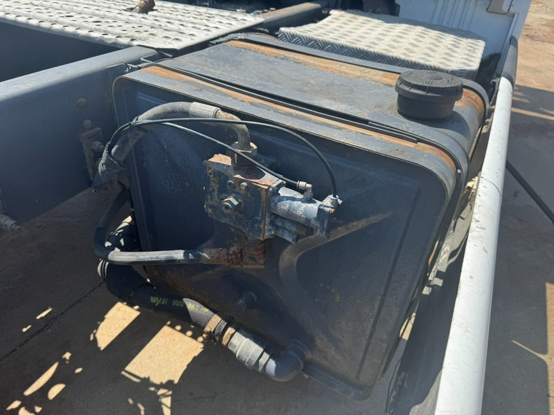 Tractor unit Scania R 420 Topline (PTO / MANUAL GEARBOX / BOITE MANUELLE / HYDRAULIC): picture 15