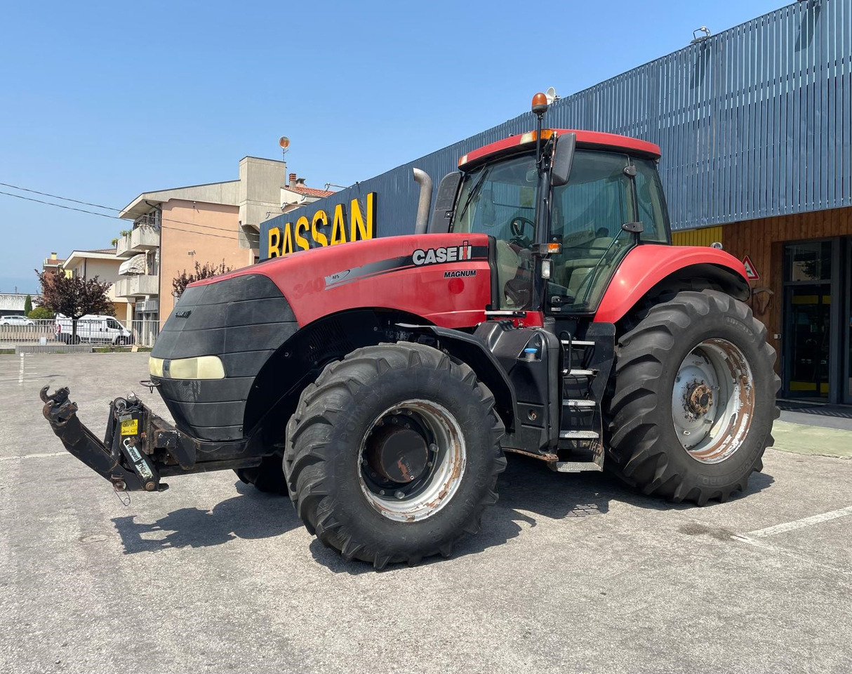 CASE IH MAGNUM 340 - Farm tractor: picture 1 CASE IH MAGNUM 340 - Farm tractor: picture 1