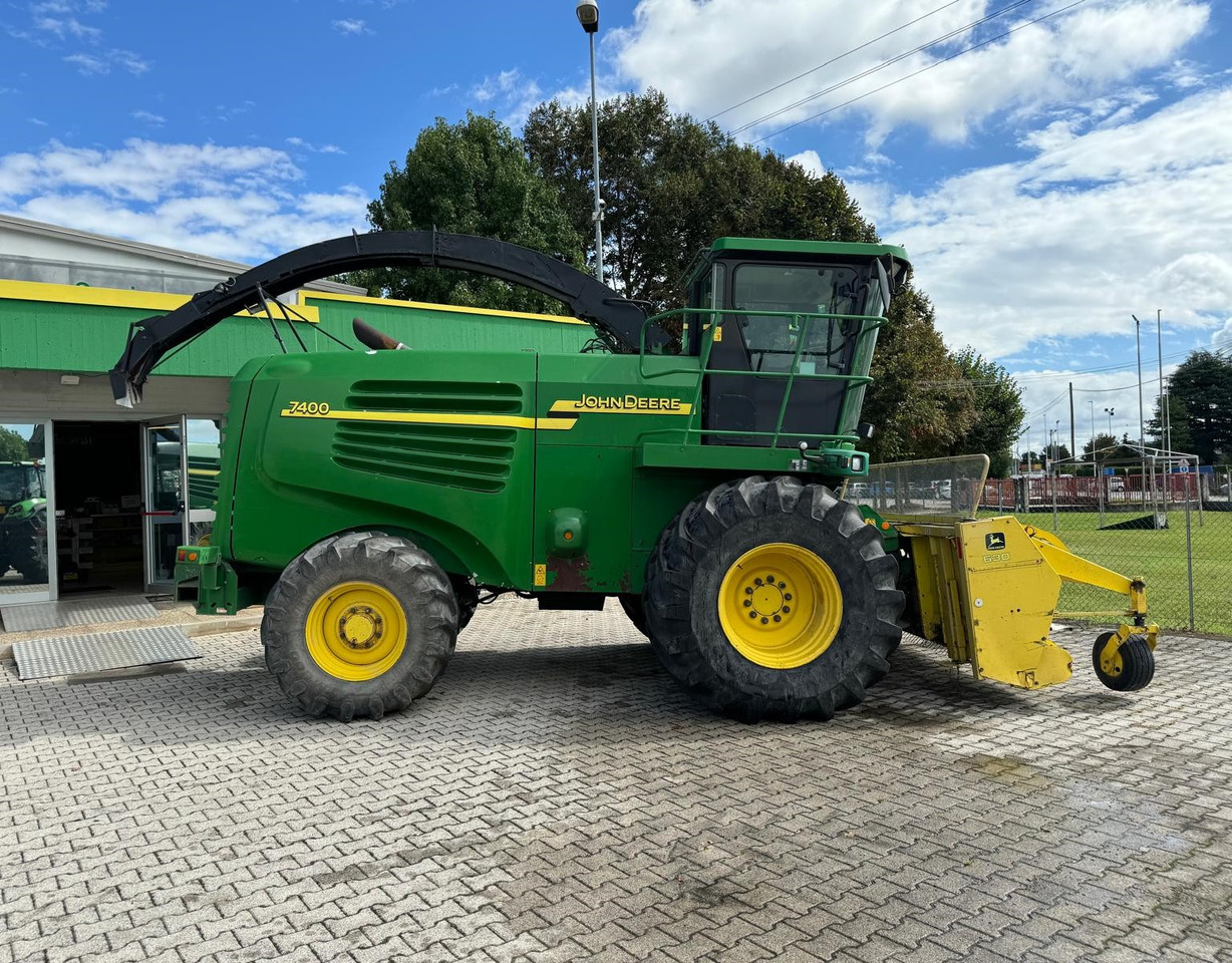 JOHN DEERE TRINCIA 7400 - Forage harvester: picture 2 JOHN DEERE TRINCIA 7400 - Forage harvester: picture 2