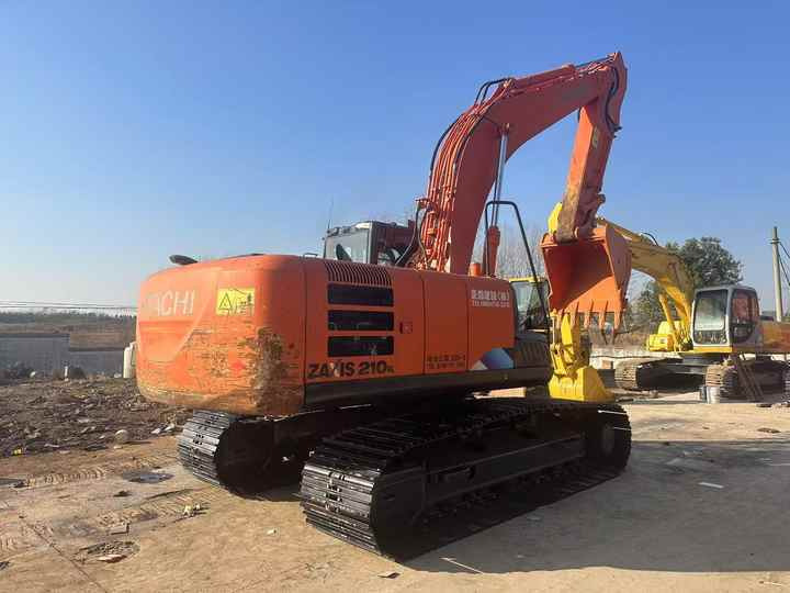 Affordable Hitachi ZX210-5G Used Construction Machinery | Well-Maintained, No Overhauls - Crawler excavator: picture 2 Affordable Hitachi ZX210-5G Used Construction Machinery | Well-Maintained, No Overhauls - Crawler excavator: picture 2