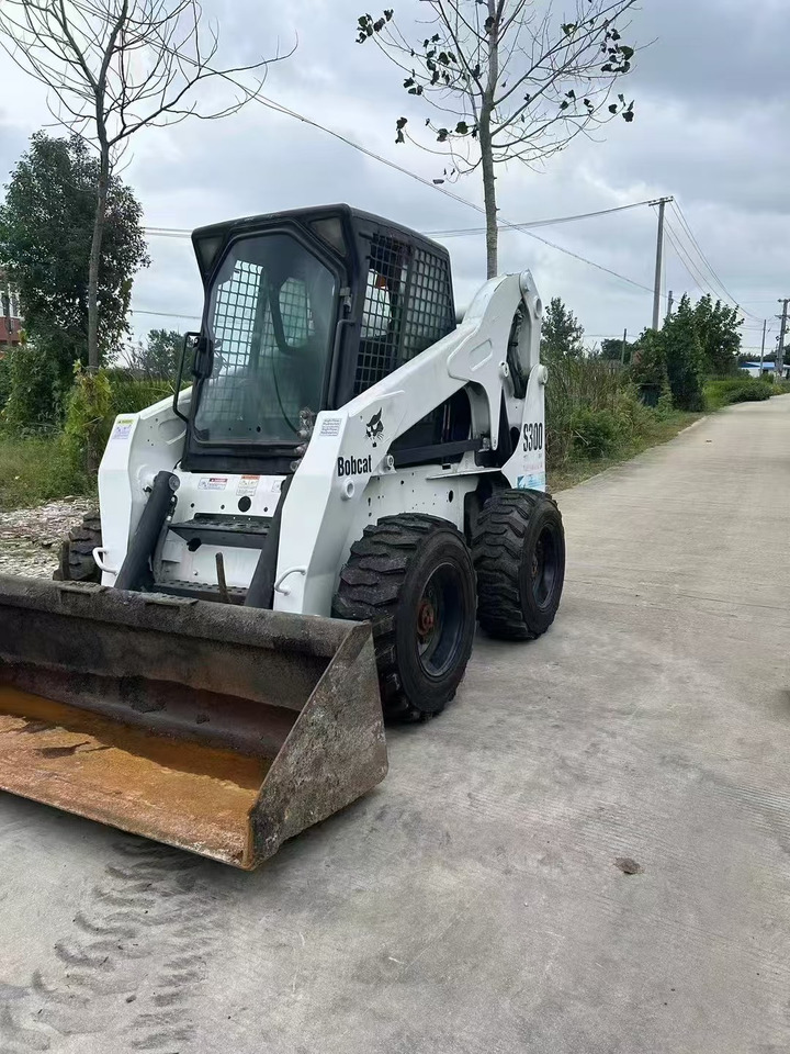 BOBCAT s300 - Skid steer loader: picture 3 BOBCAT s300 - Skid steer loader: picture 3