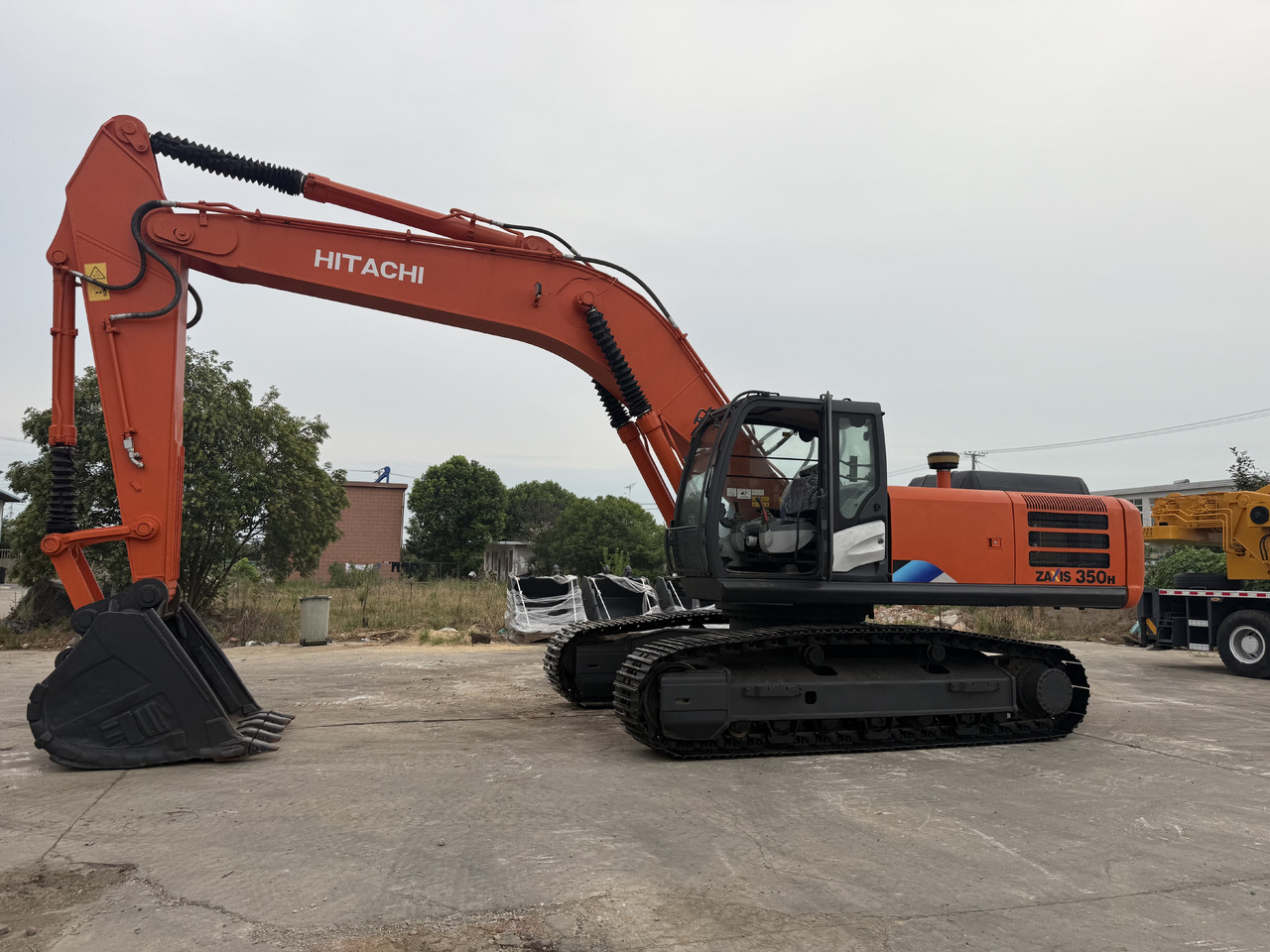 HITACHI used hitachi 350-5g excavator - Crawler excavator: picture 2 HITACHI used hitachi 350-5g excavator - Crawler excavator: picture 2