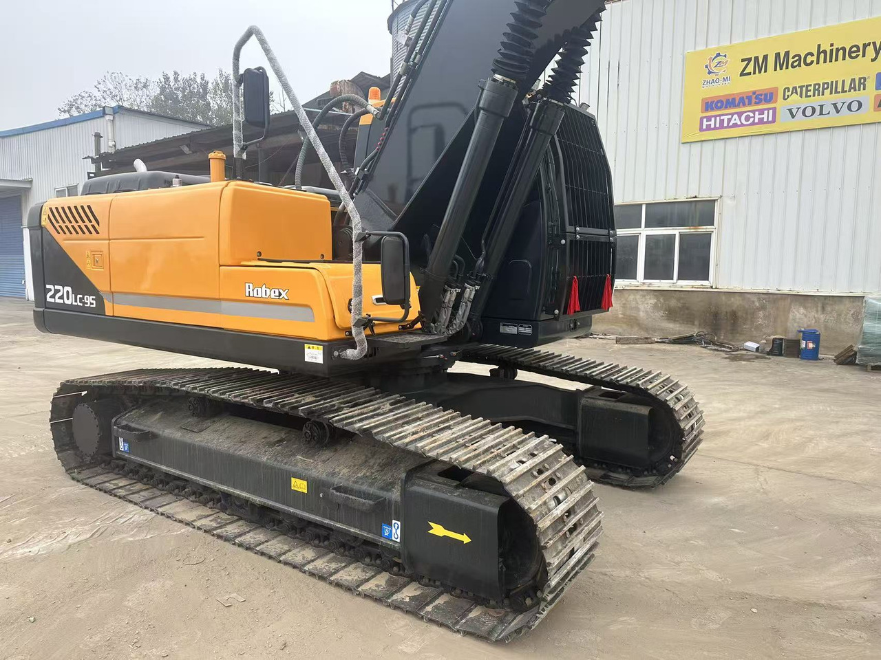 Hyundai 220-9s - Crawler excavator: picture 4 Hyundai 220-9s - Crawler excavator: picture 4