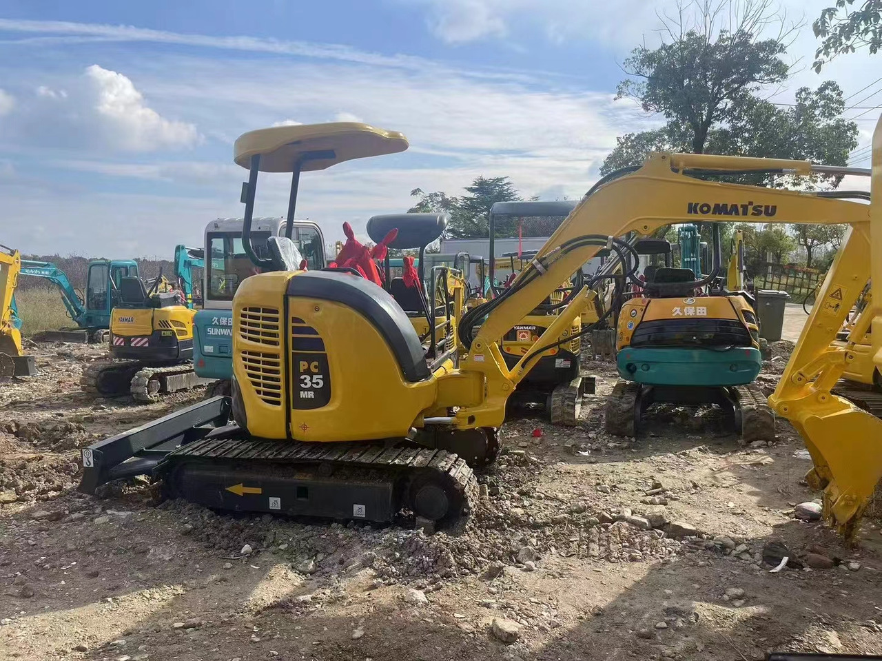 KOMATSU PC35 - Mini excavator: picture 2 KOMATSU PC35 - Mini excavator: picture 2