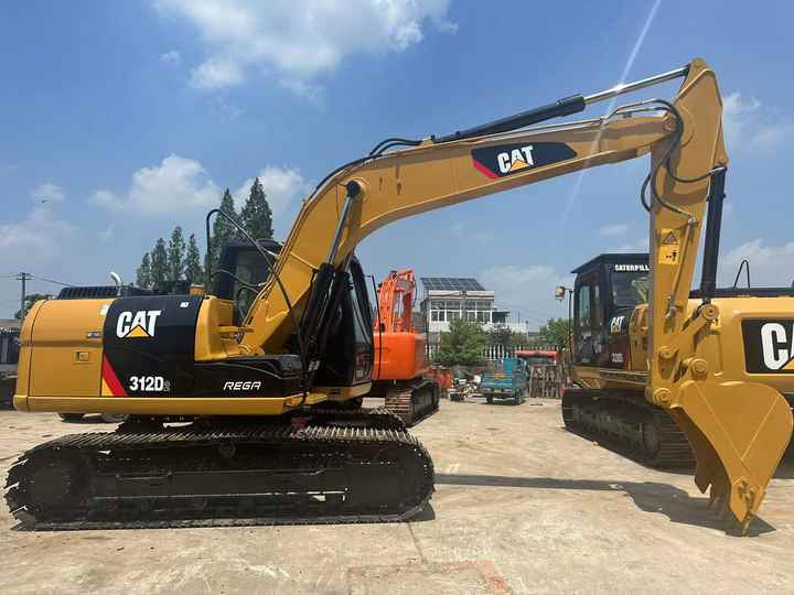Low Working Time CAT 312D2 Excavator Caterpillar Used 15ton Cat312D2 No Reviews yet - Crawler excavator: picture 2 Low Working Time CAT 312D2 Excavator Caterpillar Used 15ton Cat312D2 No Reviews yet - Crawler excavator: picture 2