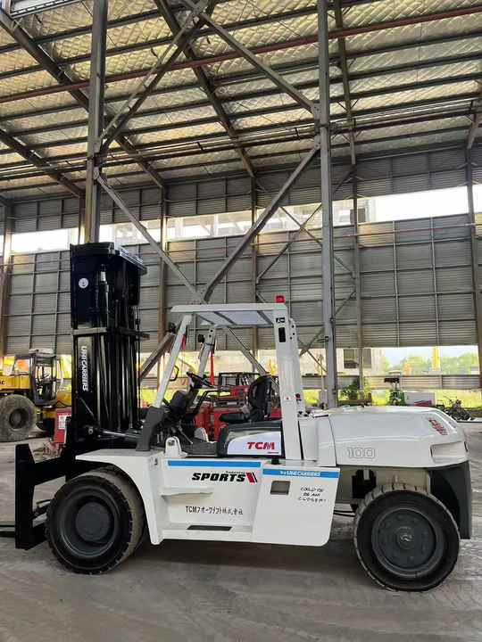 TCM 100 Diesel Forklift 10 Ton | Heavy-Duty Industrial Forklift | Warehouse/Construction Equipment - Diesel forklift: picture 3 TCM 100 Diesel Forklift 10 Ton | Heavy-Duty Industrial Forklift | Warehouse/Construction Equipment - Diesel forklift: picture 3