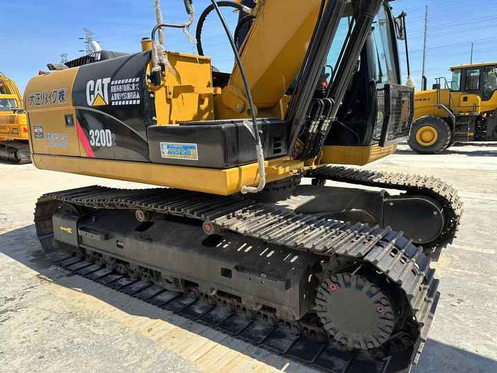 Crawler excavator Used Cat 320 Excavator [ Copy ]: picture 6