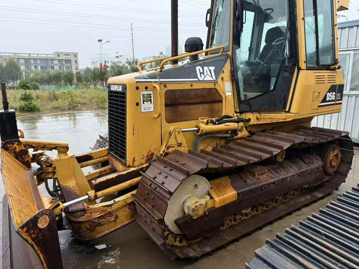 Used Cat D5G Crawler Bulldozer Original CAT Brand Bulldozer Second Hand Cat D5H D5 D5C D5N D5M LGP Dozer for Sale - Bulldozer: picture 5 Used Cat D5G Crawler Bulldozer Original CAT Brand Bulldozer Second Hand Cat D5H D5 D5C D5N D5M LGP Dozer for Sale - Bulldozer: picture 5