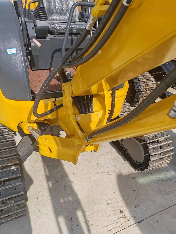 Komatsu PC35 - Excavator: picture 5 Komatsu PC35 - Excavator: picture 5