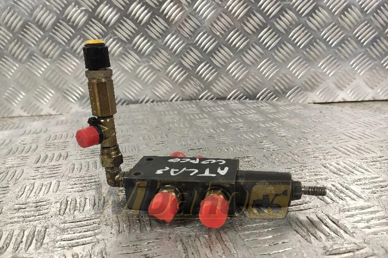 Atlas Copco ROC P7-11 - Hydraulic valve for Construction machinery: picture 2 Atlas Copco ROC P7-11 - Hydraulic valve for Construction machinery: picture 2