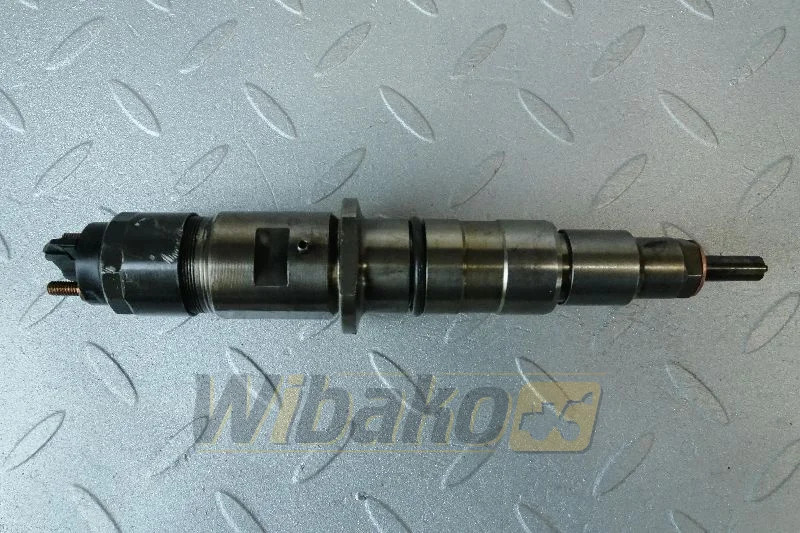 Bosch F2556 6746-11-3100 - Injector for Construction machinery: picture 1 Bosch F2556 6746-11-3100 - Injector for Construction machinery: picture 1