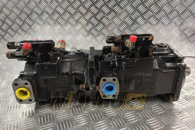 Case 721D 02 - Hydraulic pump for Construction machinery: picture 1 Case 721D 02 - Hydraulic pump for Construction machinery: picture 1