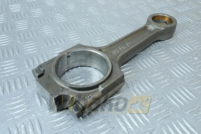 Deutz 04515491 - Connecting rod for Construction machinery: picture 1 Deutz 04515491 - Connecting rod for Construction machinery: picture 1