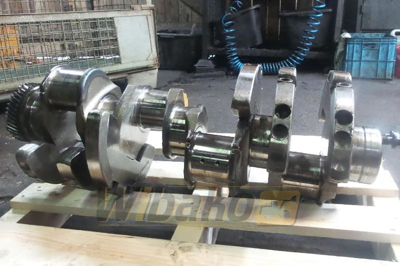 Mercedes OM442LA 42200T52 - Crankshaft for Construction machinery: picture 1 Mercedes OM442LA 42200T52 - Crankshaft for Construction machinery: picture 1