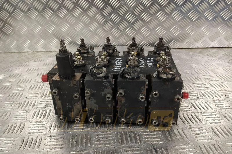 Parker 91217402 0302781145-002 - Hydraulic valve for Construction machinery: picture 1 Parker 91217402 0302781145-002 - Hydraulic valve for Construction machinery: picture 1