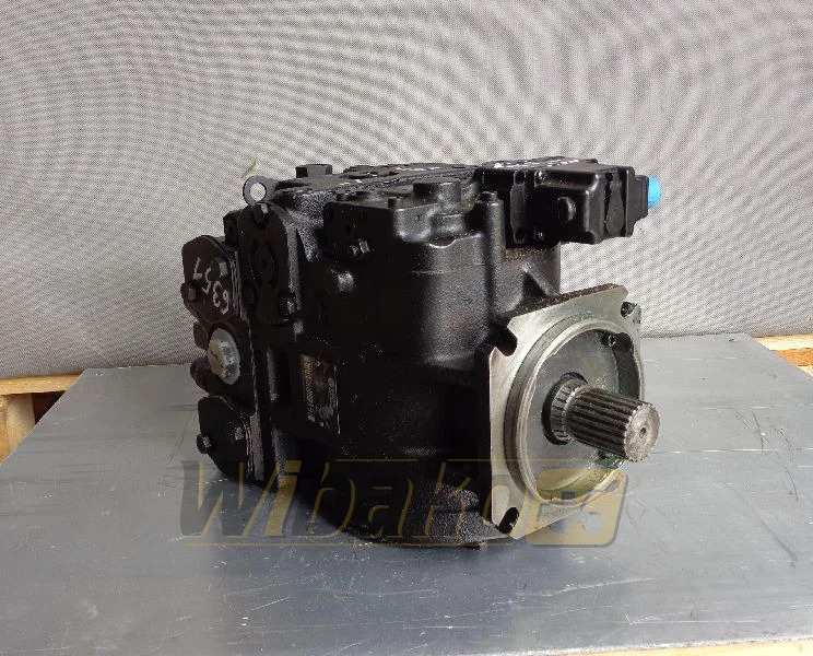 Sauer 90R100 KA5BC80S3C7F03GBA 262624 80000662 - Hydraulic pump for Construction machinery: picture 1 Sauer 90R100 KA5BC80S3C7F03GBA 262624 80000662 - Hydraulic pump for Construction machinery: picture 1