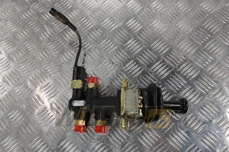 Wabco 4674100150 - Hydraulic valve for Construction machinery: picture 1 Wabco 4674100150 - Hydraulic valve for Construction machinery: picture 1