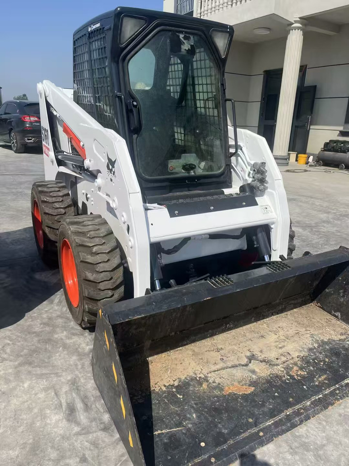 BOBCAT S160 - Skid steer loader: picture 3 BOBCAT S160 - Skid steer loader: picture 3