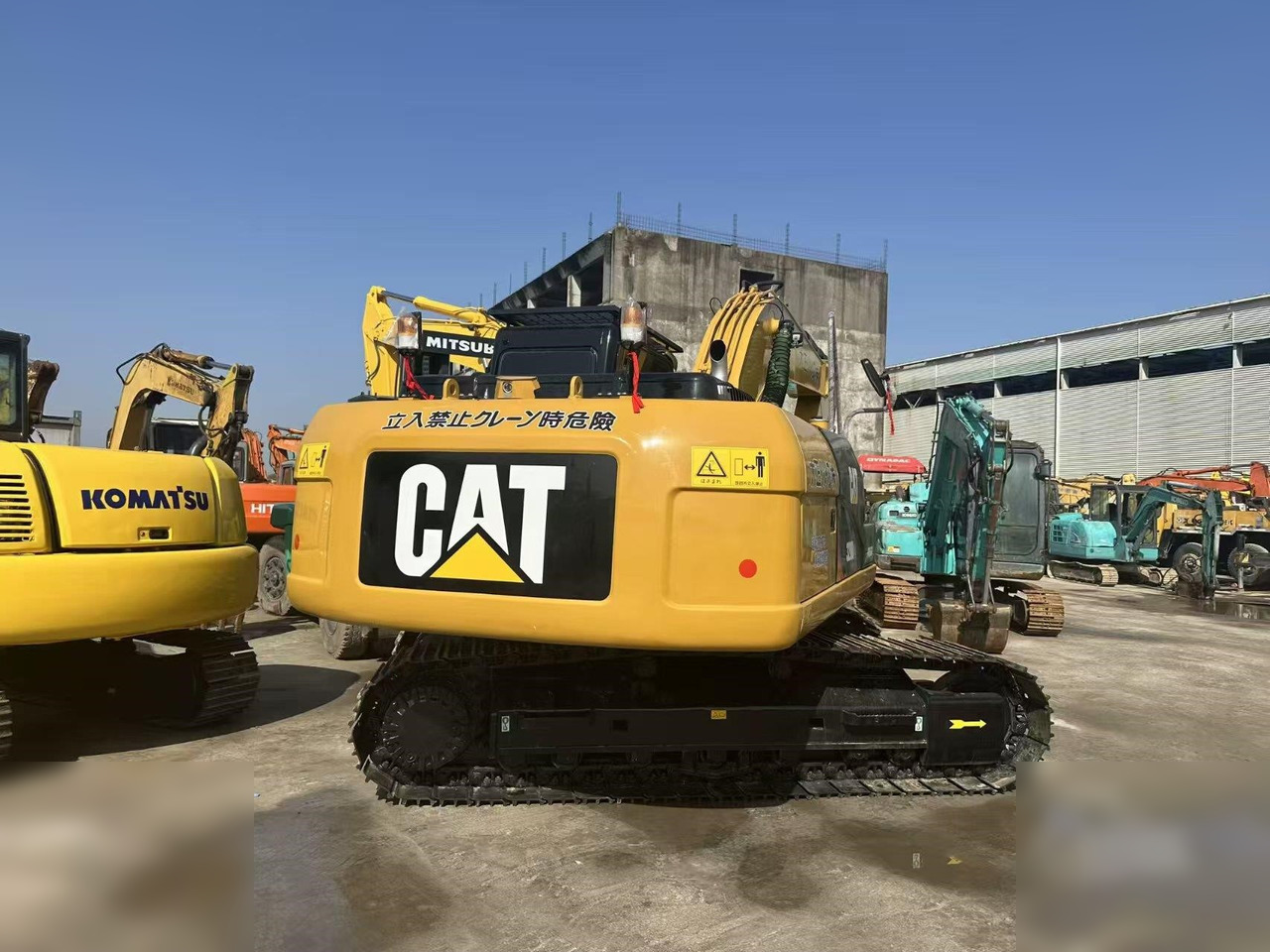 KOMATSU PC300-7 - Crawler excavator: picture 3 KOMATSU PC300-7 - Crawler excavator: picture 3