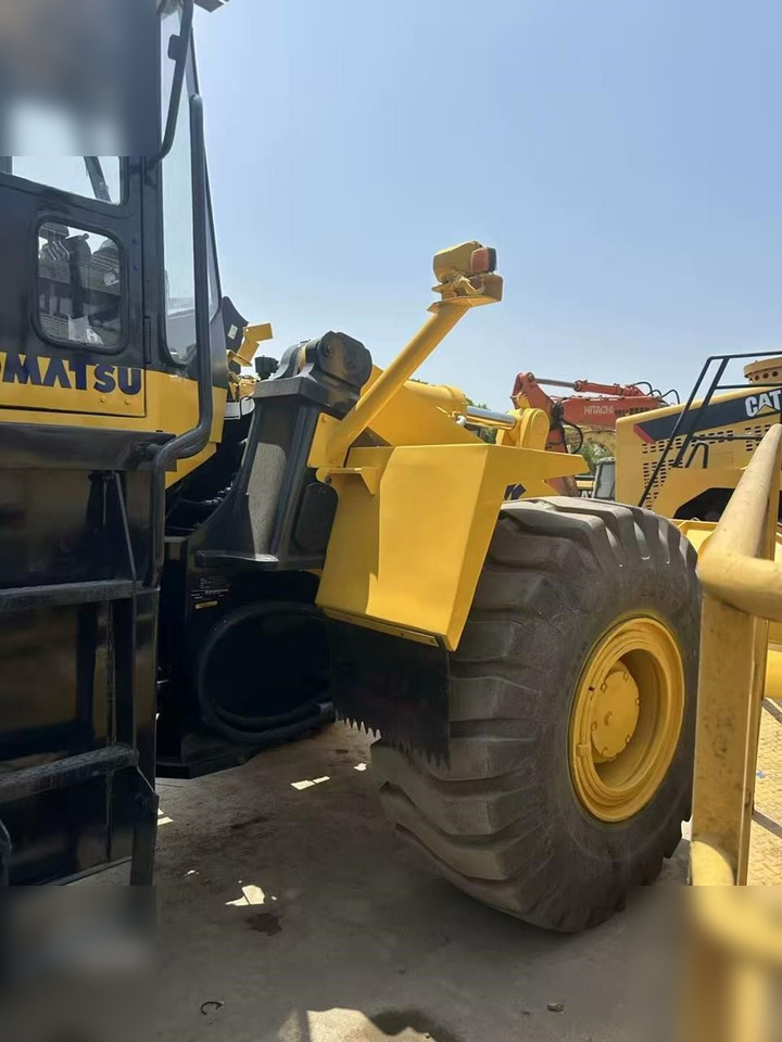 Wheel loader KOMATSU WA470-3: picture 9 Wheel loader KOMATSU WA470-3: picture 9