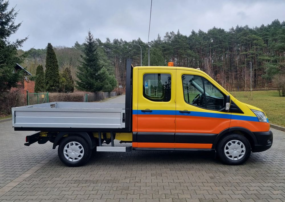 Ford Transit - Flatbed van: picture 3 Ford Transit - Flatbed van: picture 3