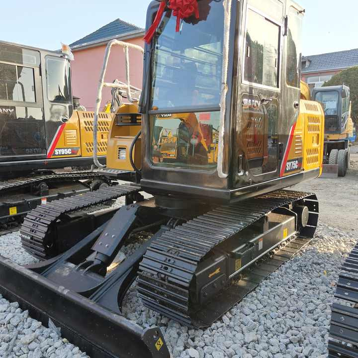 China Brand Used Sany Sy75c Mini Excavator 6ton Crawler Earth Digger Machine for Sale - Mini excavator: picture 1 China Brand Used Sany Sy75c Mini Excavator 6ton Crawler Earth Digger Machine for Sale - Mini excavator: picture 1